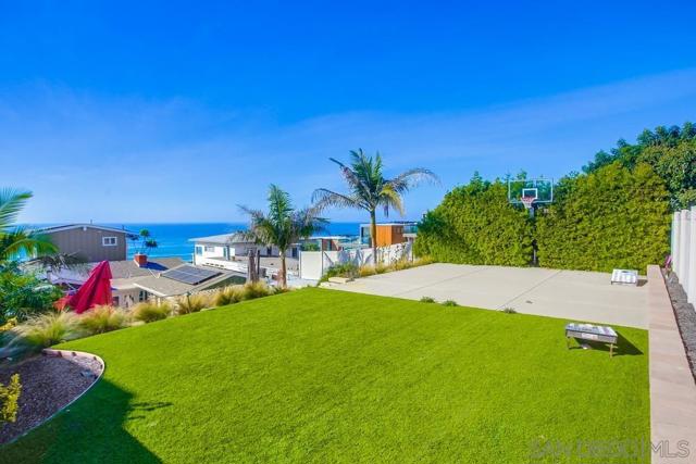1571 San Elijo Ave, Cardiff by the Sea CA: https://media.crmls.org/mediaz/cdbca2f8-c8fb-442b-af55-b3aade6e863b.jpg