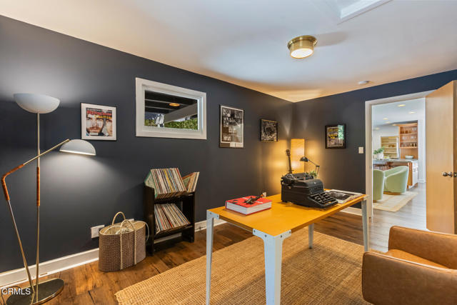 595 Linda Vista Avenue, Pasadena CA: https://media.crmls.org/mediaz/cdbcb177-0e54-48f0-8240-f9fa8e514ae3.jpg
