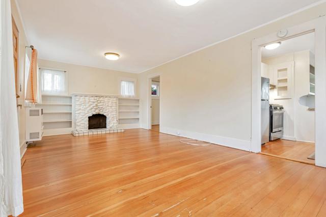 Image 3 of 39 For 216 2nd Avenue