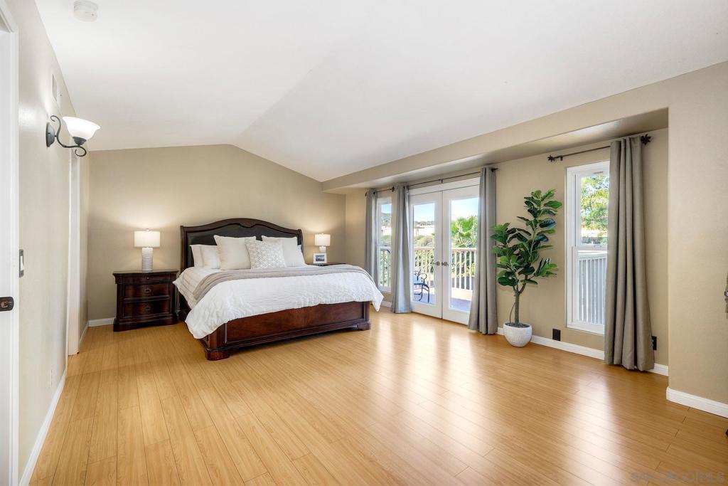 13976 Country Creek Rd - photo 16