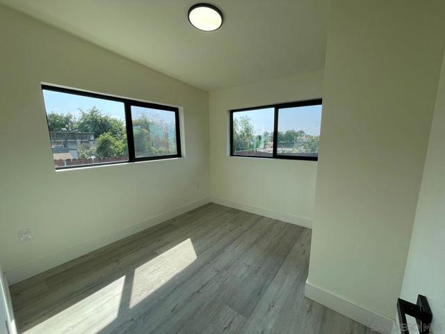 1846 Klauber Ave, San Diego CA: https://media.crmls.org/mediaz/cdbd6cf2-f91d-40cd-87f4-766d354a5c12.jpg