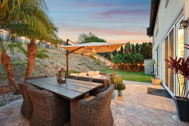 3231 Canyon View Dr, Oceanside CA: https://media.crmls.org/mediaz/cdbdae6b-653e-4487-9efc-9b53d5626a2d.jpg