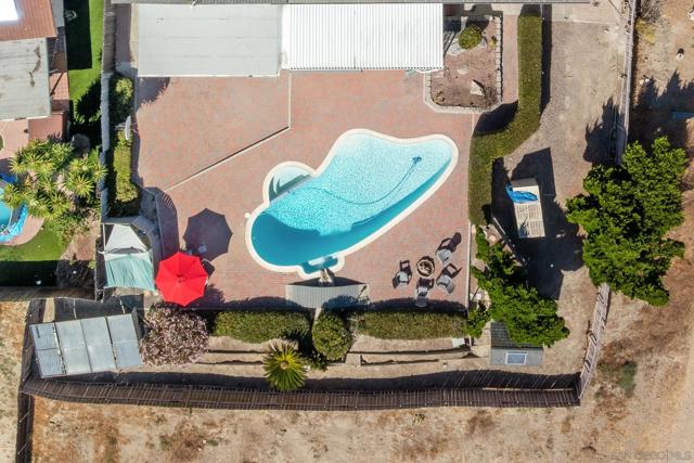 6815 Monte Verde, San Diego CA: https://media.crmls.org/mediaz/cdbe2d85-dbc8-41ad-9f32-a902991b4bbc.jpg
