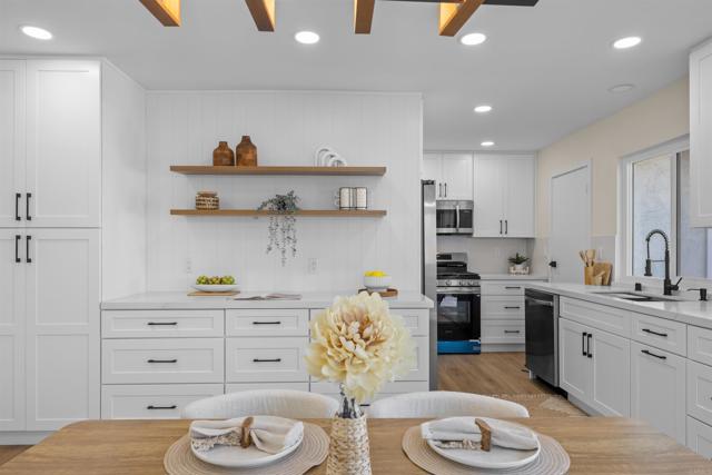 Detail Gallery Image 11 of 36 For 1312 Tobias Dr, Chula Vista,  CA 91911 - 4 Beds | 2 Baths