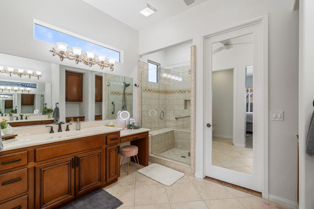 60612 Lace Leaf Court, La Quinta CA: https://media.crmls.org/mediaz/cdc09553-46c2-4b02-8bd5-02e62f4106e4.jpg