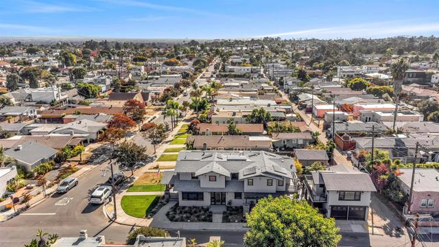 Image 44 of 45 For 3388 Bancroft Street