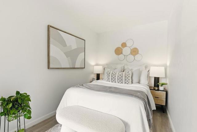 707 Fathom Drive, San Mateo CA: https://media.crmls.org/mediaz/cdc243a4-4c6f-4bd9-9bbc-b2f4a0fc98fd.jpg