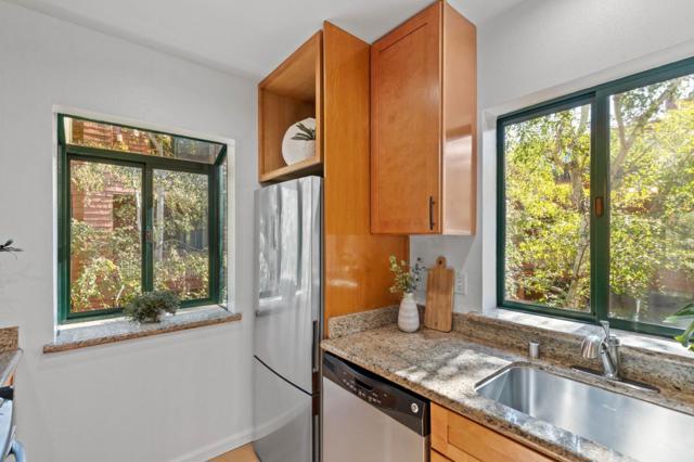 4250 El Camino Real, Palo Alto CA: https://media.crmls.org/mediaz/cdc33810-a7f9-43d8-b0fa-97df8dc741eb.jpg
