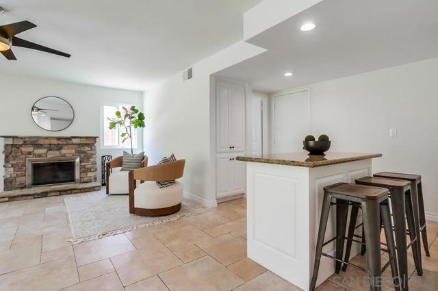 12709 Treeridge Ter, Poway CA: https://media.crmls.org/mediaz/cdc3ae2d-1e90-4be6-b960-f81951706a01.jpg
