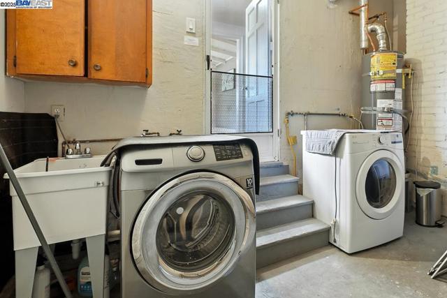 825 Billings Blvd, San Leandro CA: https://media.crmls.org/mediaz/cdc3b977-ddd5-4a56-bf17-a2c089e8c7a6.jpg
