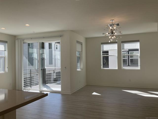 3032 Marquee Way, San Diego CA: https://media.crmls.org/mediaz/cdc46de9-98f3-4d82-b971-d05db2dea37e.jpg