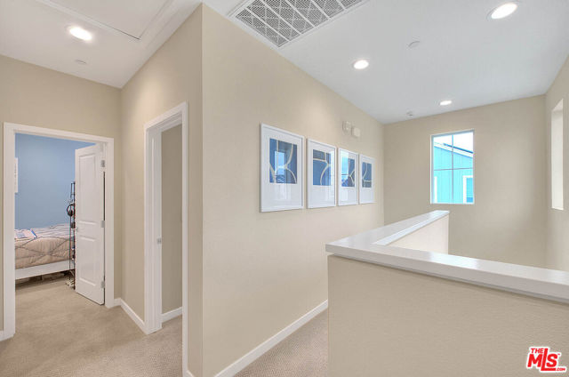 2432 E Hyde Paseo, Ontario CA: https://media.crmls.org/mediaz/cdc52641-89bf-4196-8a72-263cb743d3ce.jpg