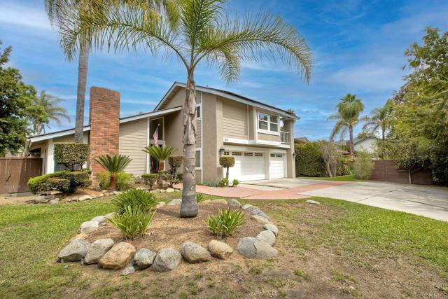 Detail Gallery Image 1 of 44 For 1207 Branding Iron Cir, Vista,  CA 92081 - 4 Beds | 3 Baths