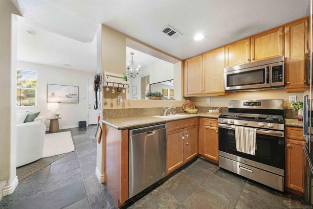 840 Spinnaker Point Terrace, San Diego CA: https://media.crmls.org/mediaz/cdc7e218-f82f-48c5-b6a0-c308946e42d0.jpg