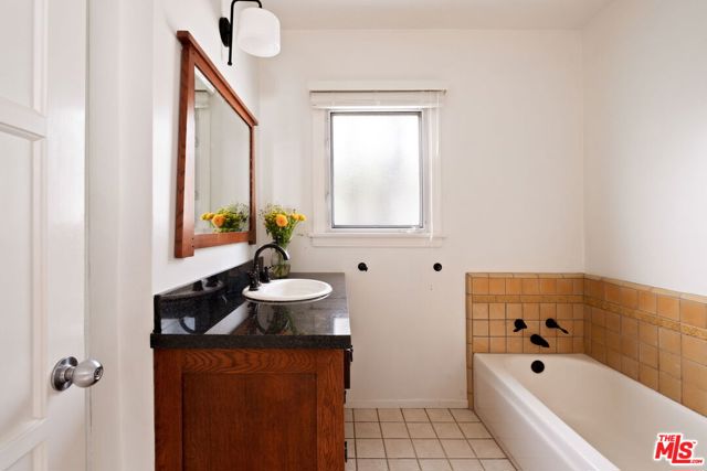 2913 Dell Avenue, Venice CA: https://media.crmls.org/mediaz/cdc7f468-bff7-491a-adc1-595d3ee7e686.jpg