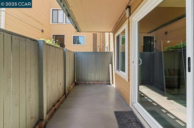 13700 San Pablo Ave, San Pablo CA: https://media.crmls.org/mediaz/cdc81efa-9808-4df3-83d6-05b8a7122e3b.jpg