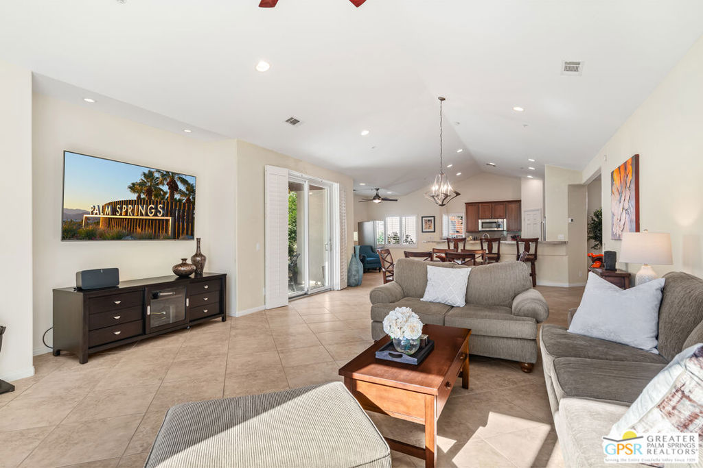 MLS #25611075PS image #17