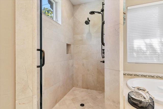 17820 Daves Avenue, Monte Sereno CA: https://media.crmls.org/mediaz/cdcafa0f-763f-4405-9f0b-a4600682bf93.jpg