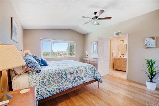 Detail Gallery Image 23 of 55 For 9068 Ellingham St, San Diego,  CA 92129 - 4 Beds | 3 Baths