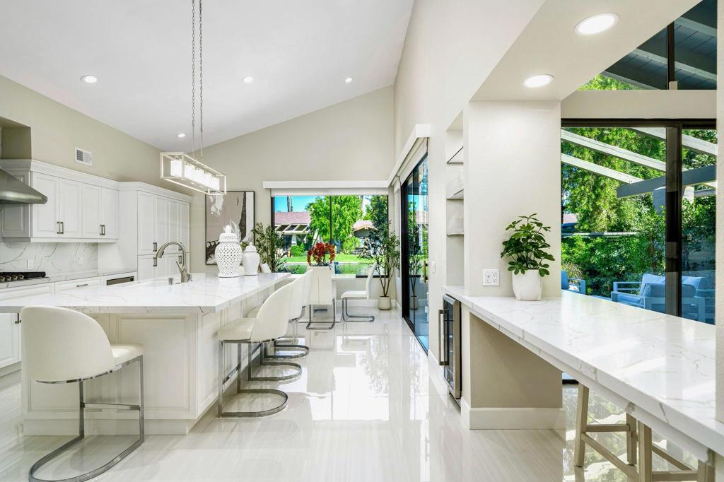 MLS #219143005DA image #12