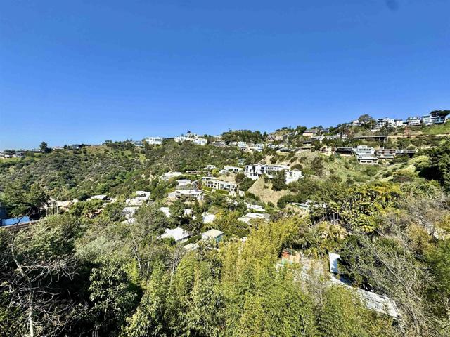 Detail Gallery Image 24 of 34 For 1923 Sunset Plaza Drive Dr, West Hollywood,  CA 90069 - 3 Beds | 3 Baths