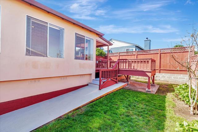 704 87th Street, Daly City CA: https://media.crmls.org/mediaz/cdcc1945-d3e7-4985-b8e7-6ee4b3f75027.jpg