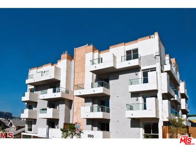 1150 S Oxford Avenue, Los Angeles CA: https://media.crmls.org/mediaz/cdcc9e8f-af73-4474-b70b-3c1499f72216.jpg