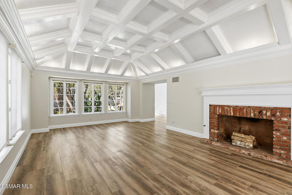 MLS #226003489 image #9