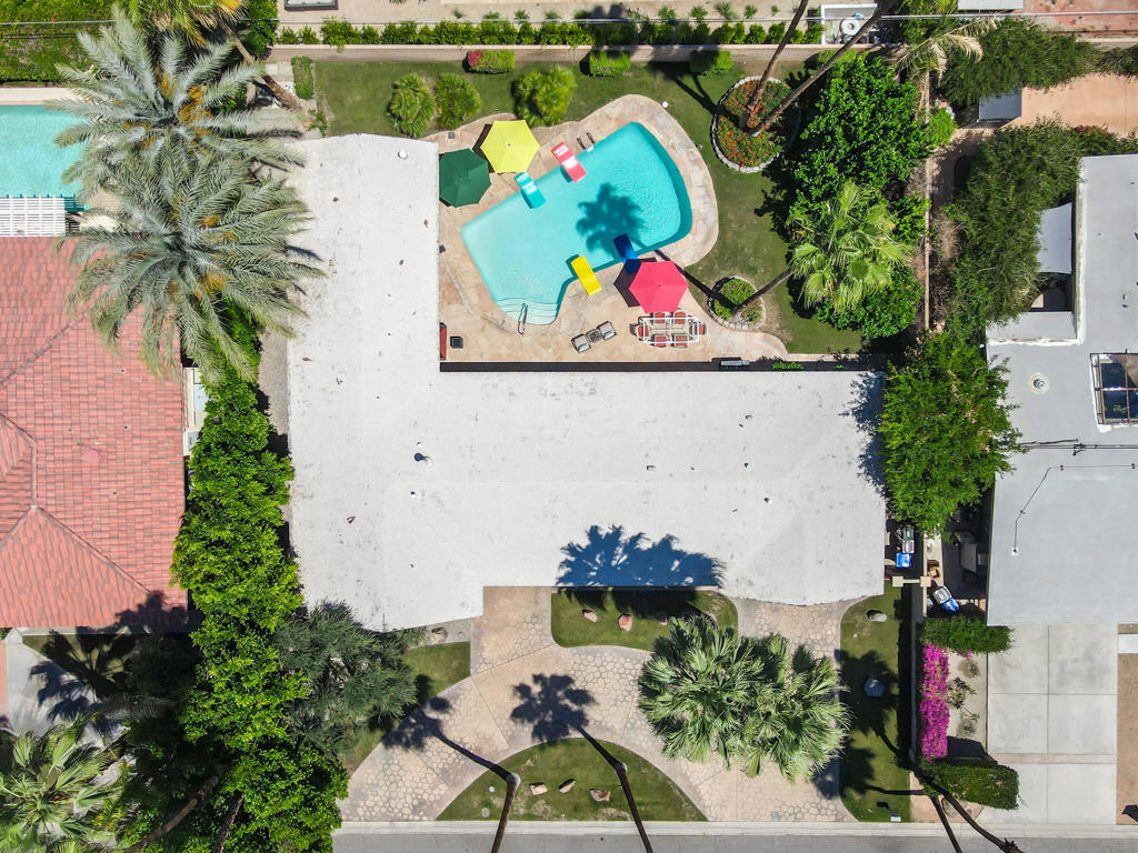 https://media.crmls.org/mediaz/cdce87ec-cc02-4843-844d-560117dee9bc.jpg?preset=X-Large