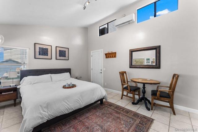 Detail Gallery Image 8 of 10 For 1233 Titan Ct, Escondido,  CA 92026 - 1 Beds | 1 Baths