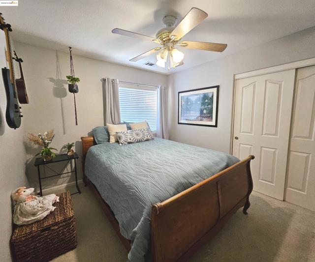 8040 Kelok Way, Clayton CA: https://media.crmls.org/mediaz/cdcf3462-f77f-4dfa-8a8a-f21aff63b2c4.jpg