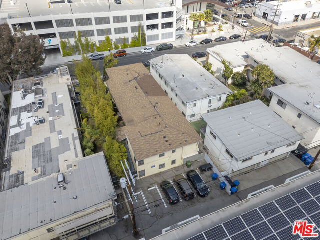 1453 S Westgate Avenue, Los Angeles CA: https://media.crmls.org/mediaz/cdcfda16-29be-43ee-aa10-94a7f5b13188.jpg