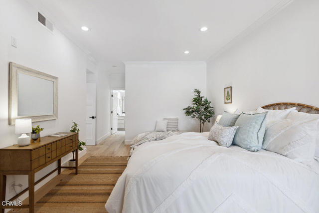 Detail Gallery Image 24 of 49 For 350 Paseo De Playa #121,  Ventura,  CA 93001 - 3 Beds | 2/1 Baths
