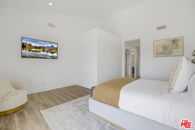 2028 Stradella Road, Los Angeles CA: https://media.crmls.org/mediaz/cdd2f0b5-d9d3-44f6-a306-a9863981942f.jpg