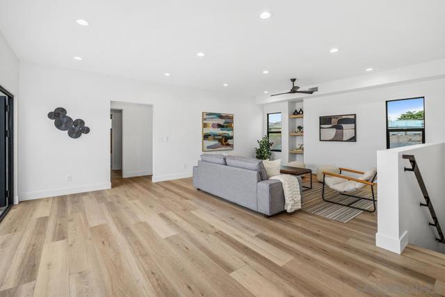 1826 Galveston St, San Diego CA: https://media.crmls.org/mediaz/cdd42767-76ba-4ade-8f6a-8710fb2c2c1a.jpg