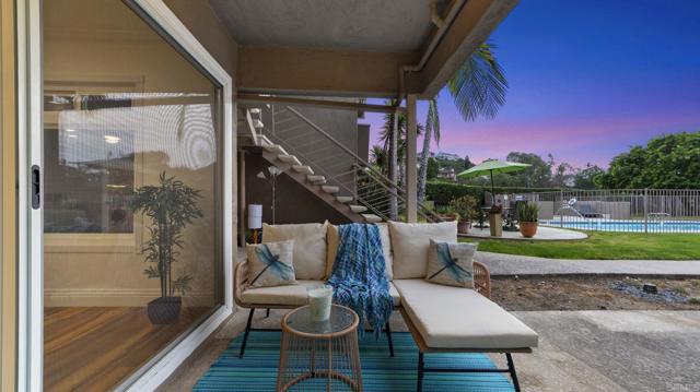 2517 Navarra Drive, Carlsbad CA: https://media.crmls.org/mediaz/cdd58bd2-2bab-45c9-8b58-11fac7dae001.jpg