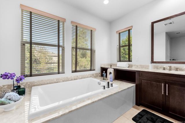Image 19 of 39 For 8945 Mckinley Court