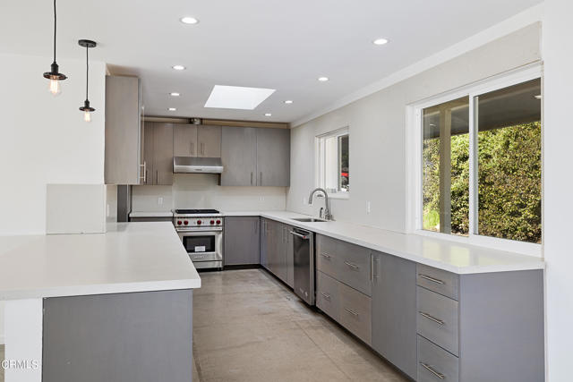 Detail Gallery Image 1 of 45 For 12810 Treeranch Rd, Ojai,  CA 93023 - 3 Beds | 2/1 Baths