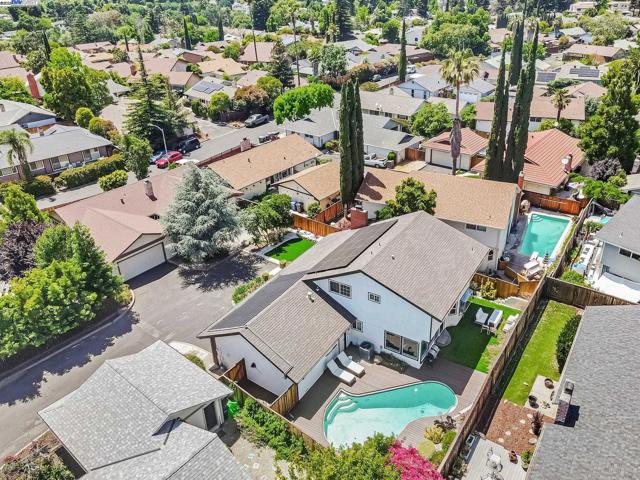 1835 Camino Estrada, Concord CA: https://media.crmls.org/mediaz/cdd5d7e0-f51c-4e1e-bc5a-38acaa740224.jpg