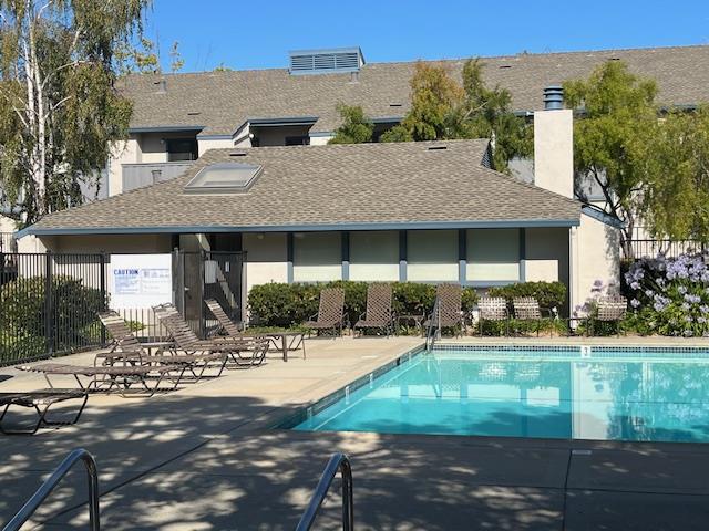 853 Woodside Way, San Mateo CA: https://media.crmls.org/mediaz/cdd69fc0-0196-4bde-a2a5-10e4bb66bdd5.jpg