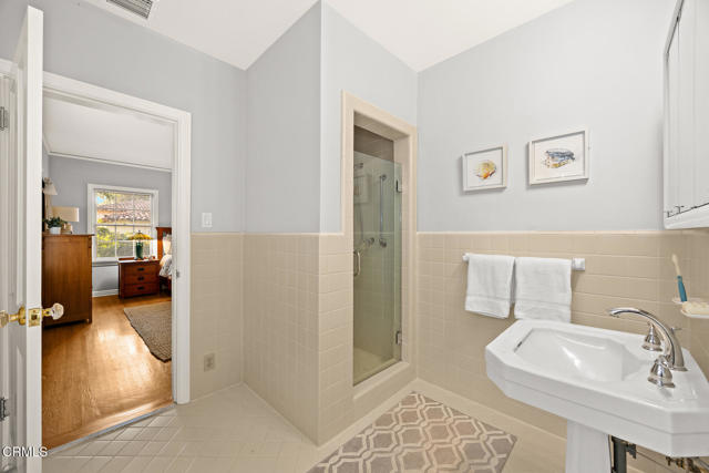 Detail Gallery Image 43 of 72 For 1441 E California Bld, Pasadena,  CA 91106 - 4 Beds | 5/1 Baths