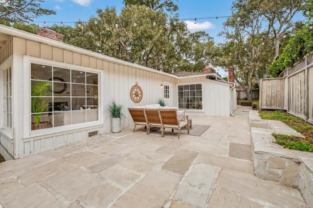 25905 Junipero Avenue, Carmel CA: https://media.crmls.org/mediaz/cdd72ee5-5554-4e46-b02a-9e55bae45144.jpg