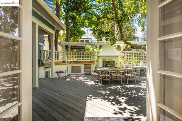 765 University Ave, Palo Alto CA: https://media.crmls.org/mediaz/cdd76225-7252-40ef-a462-487a0e767b4c.jpg