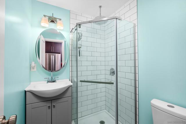3809 Van Dyke Ave, San Diego CA: https://media.crmls.org/mediaz/cdd7d71e-6462-4161-96e6-d2fa63ef8e2e.jpg