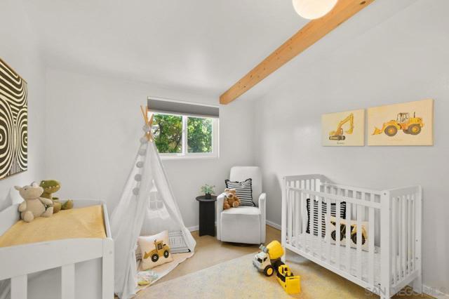 3559 Larga Circle, San Diego CA: https://media.crmls.org/mediaz/cdd85fce-0287-4f27-8793-ad106fad915c.jpg