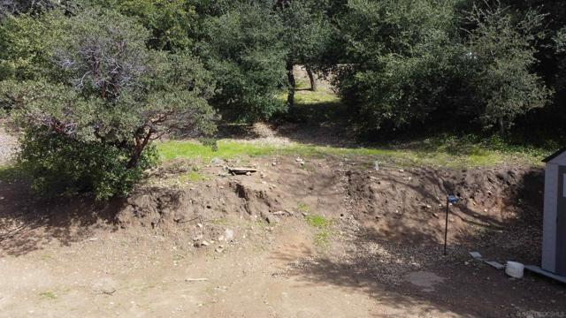 2716 Payson Dr, Julian CA: https://media.crmls.org/mediaz/cdd8b0d9-ddb1-4adf-813d-ffc08d51c282.jpg