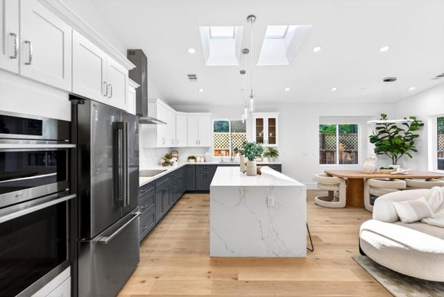 Image 6 of 34 For 873 Cedar Avenue