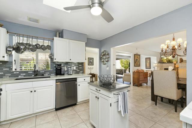 37369 Bankside Drive, Cathedral City CA: https://media.crmls.org/mediaz/cdd9ad35-5107-4feb-9274-f48e9057b90d.jpg