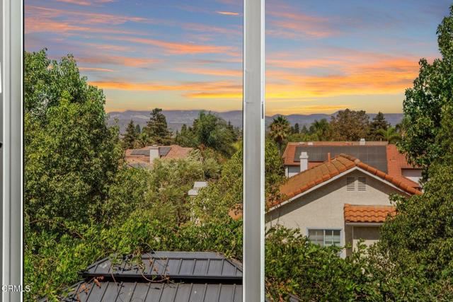 Detail Gallery Image 4 of 53 For 12157 London Grove Ct, Moorpark,  CA 93021 - 3 Beds | 2/1 Baths