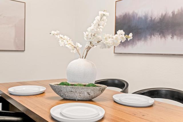 1031 Cherry Avenue, San Bruno CA: https://media.crmls.org/mediaz/cddaf7d4-915b-44fc-af1b-363fbcbe9920.jpg